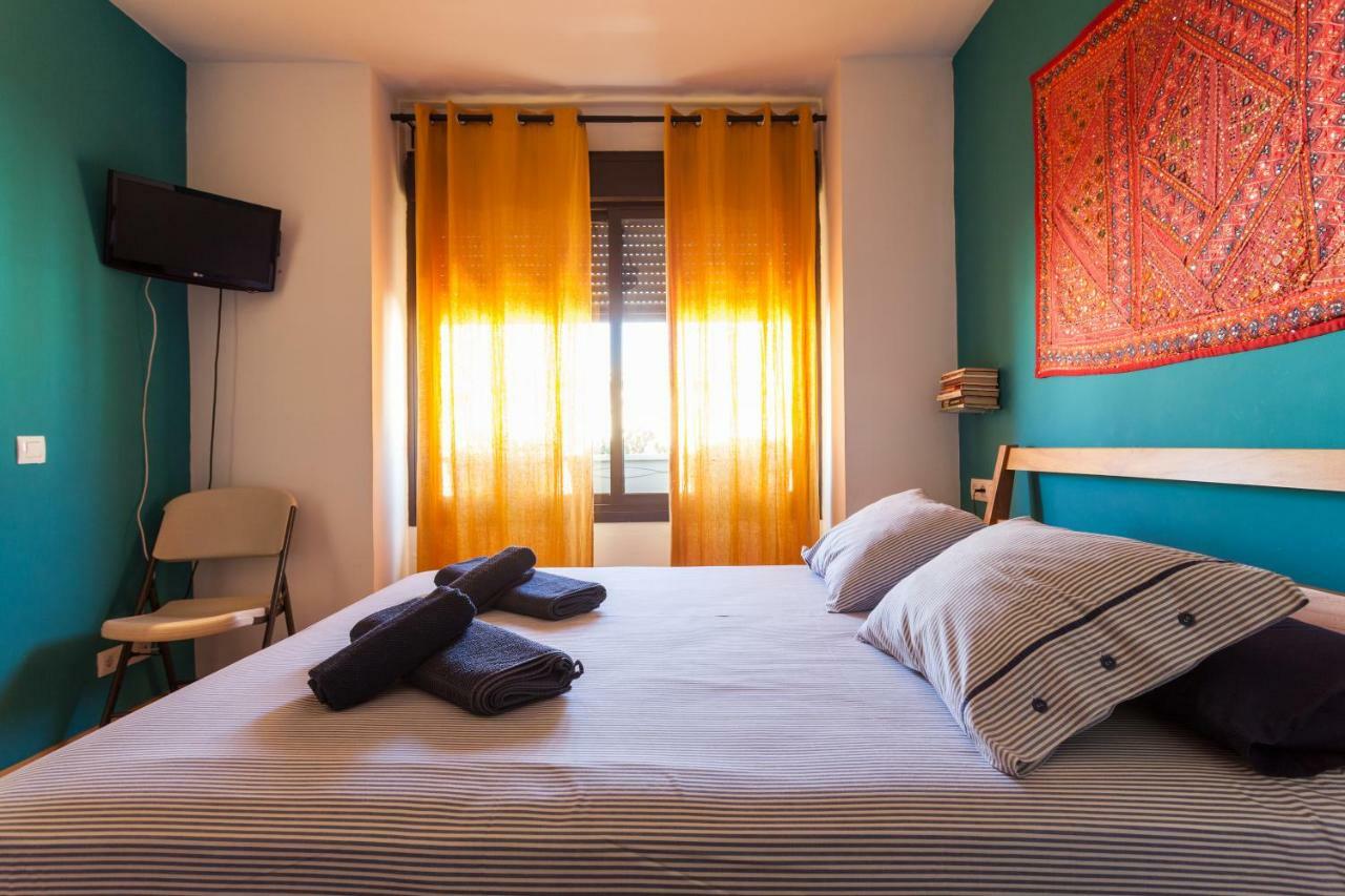 Atico Resitur Triana Apartment Севиля Екстериор снимка